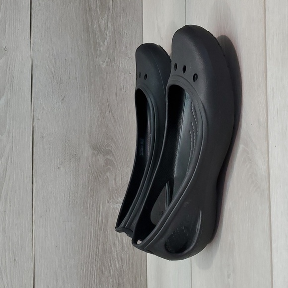 Crocs Women Kadee Comfort Rubber Ballet Outdoor Loafer slipnon shoes sz 8 - Picture 2 of 11